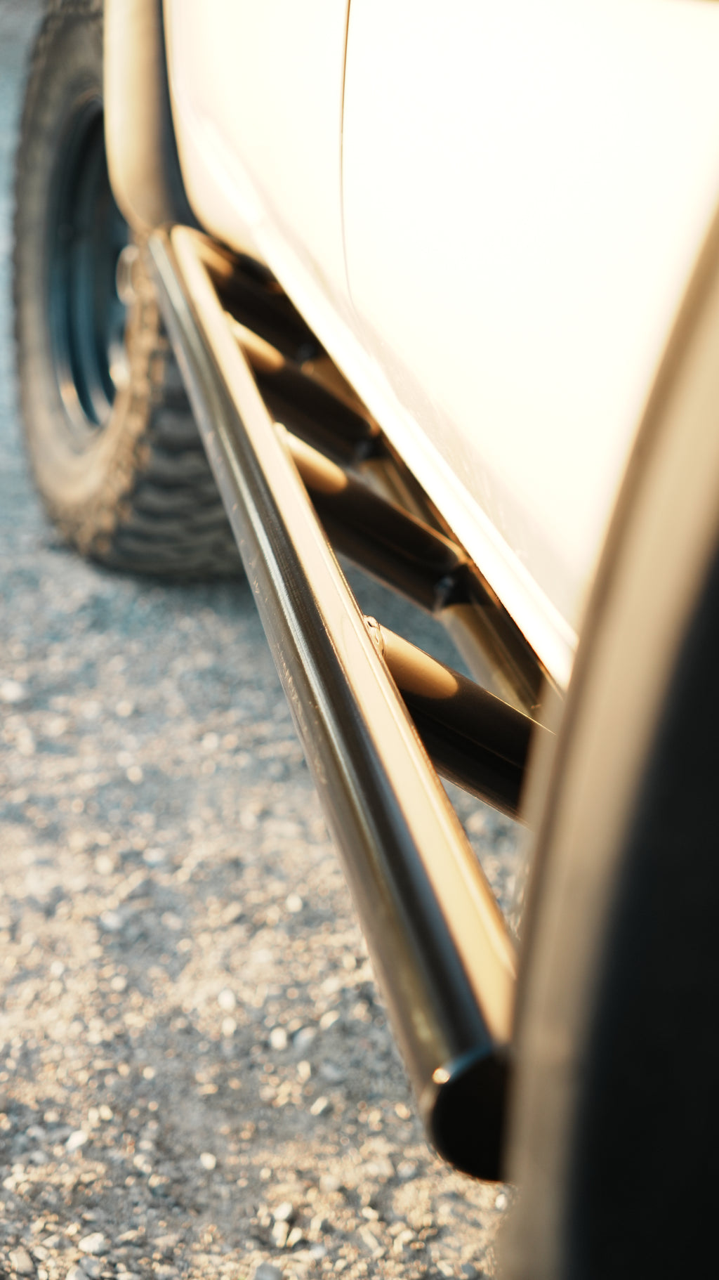 Nissan (Y61/GU) Patrol - Rock Sliders