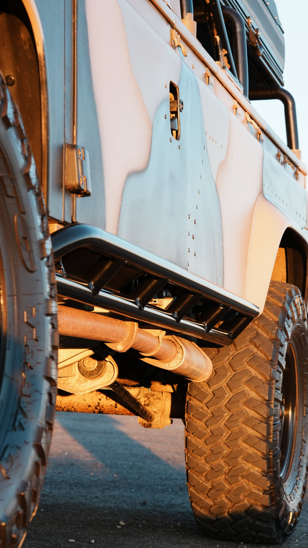 Landrover Defender 110 - Rock Sliders (1983 - 2016)